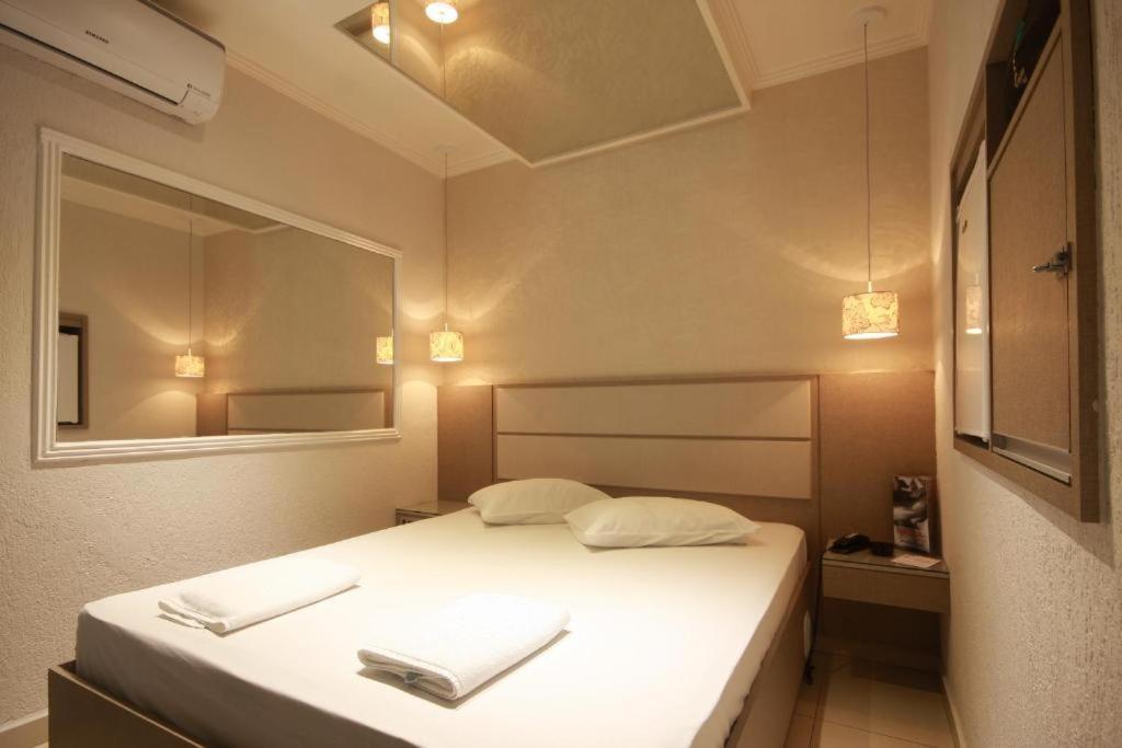 Hotel Coqueiros 6 Carapicuiba Екстер'єр фото